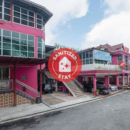 Oyo 89984 Noris Wang Homestay Lumut Zewnętrze zdjęcie
