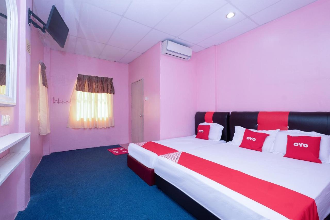 Oyo 89984 Noris Wang Homestay Lumut Zewnętrze zdjęcie