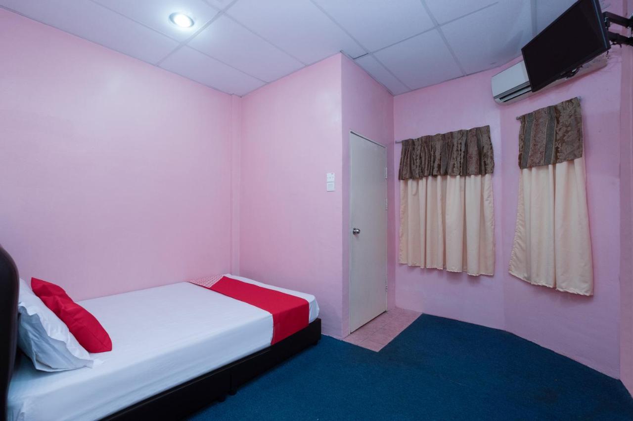 Oyo 89984 Noris Wang Homestay Lumut Zewnętrze zdjęcie